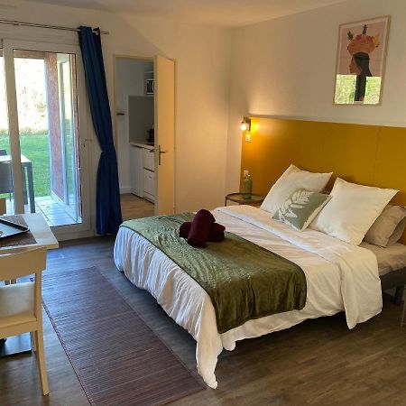 Joli Appartement 27M2 Oasis Provencale En Village Vacances En Camargue Arles Exterior photo